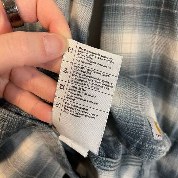 Carhartt Plaid Button Down Shirt Size Medium - Picture 5 of 8